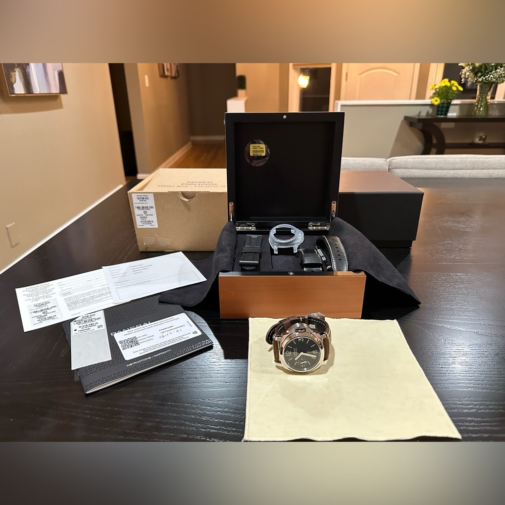 Panerai PAM 1084 (Like New)